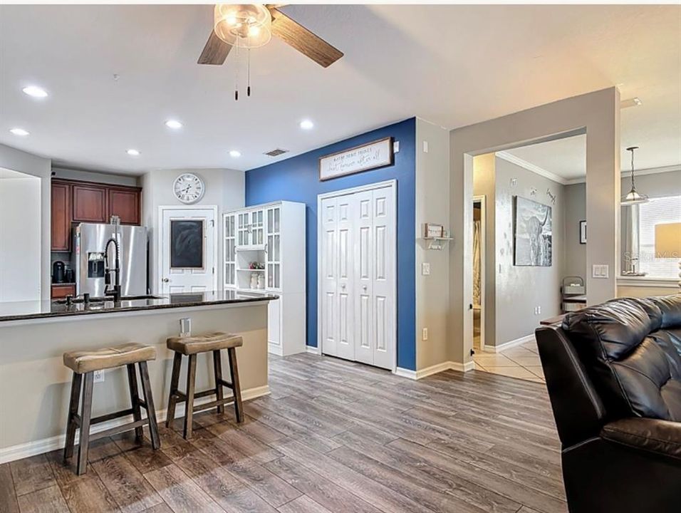 For Sale: $412,000 (4 beds, 2 baths, 1776 Square Feet)