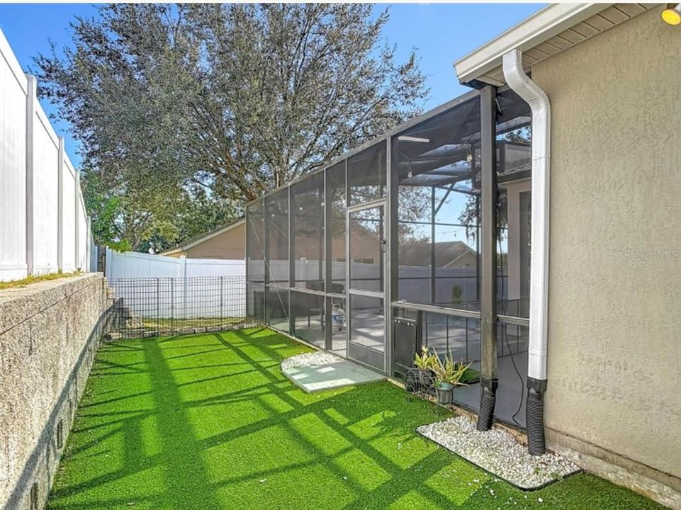 For Sale: $412,000 (4 beds, 2 baths, 1776 Square Feet)