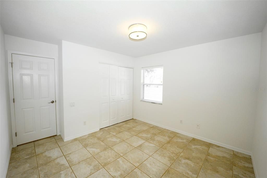 出租: $2,300 (3 贝兹, 2 浴室, 1555 平方英尺)