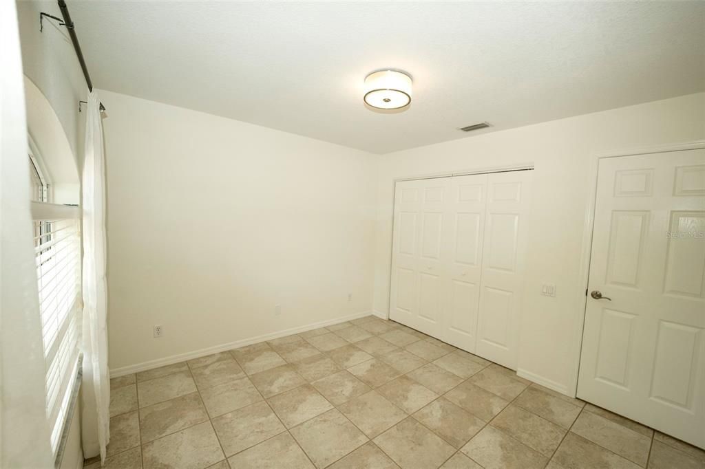 出租: $2,300 (3 贝兹, 2 浴室, 1555 平方英尺)