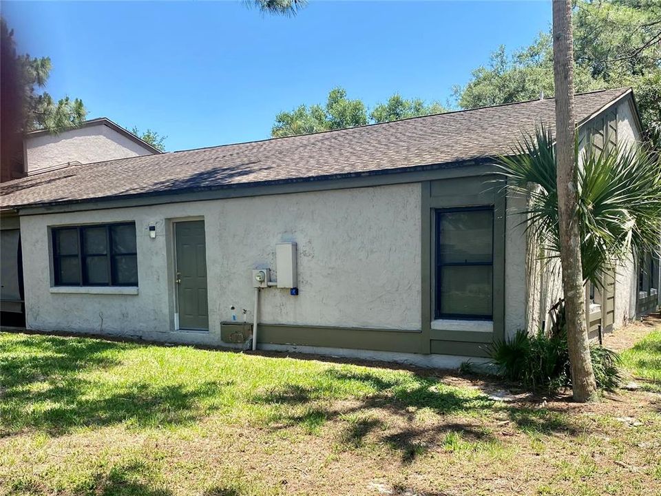 For Sale: $329,000 (3 beds, 2 baths, 1721 Square Feet)