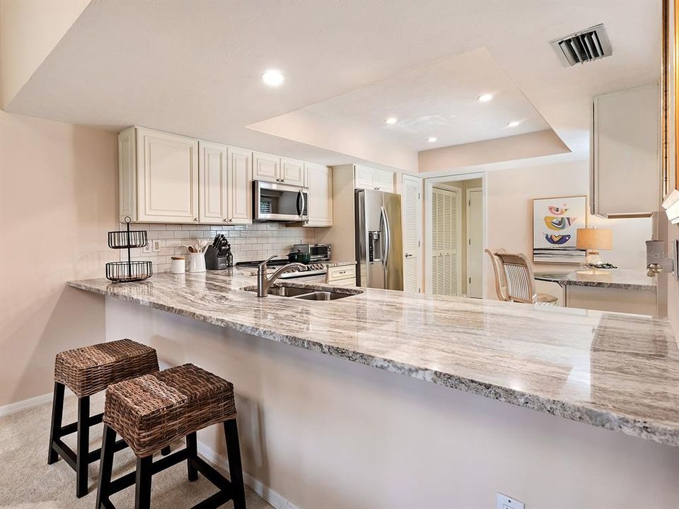 В аренду: $2,800 (2 спален, 2 ванн, 1720 Квадратных фут)