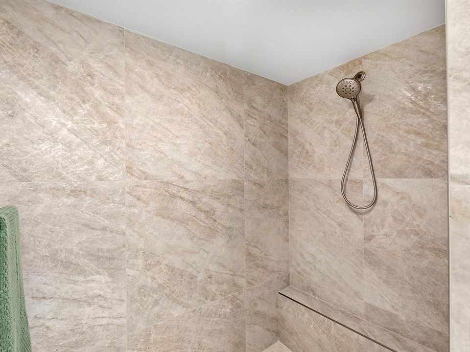 В аренду: $2,800 (2 спален, 2 ванн, 1720 Квадратных фут)