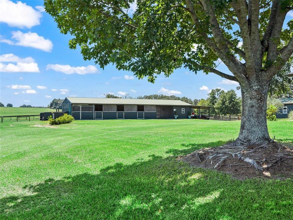 En Venta: $1,075,000 (3 camas, 2 baños, 1974 Pies cuadrados)