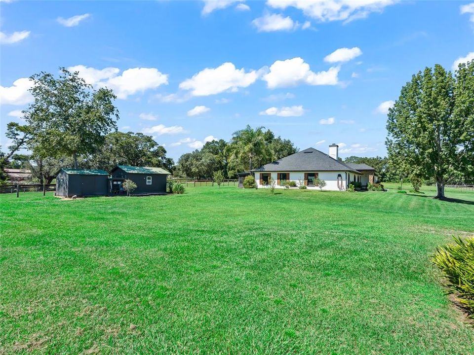 En Venta: $1,075,000 (3 camas, 2 baños, 1974 Pies cuadrados)