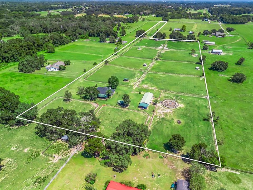 En Venta: $1,075,000 (3 camas, 2 baños, 1974 Pies cuadrados)