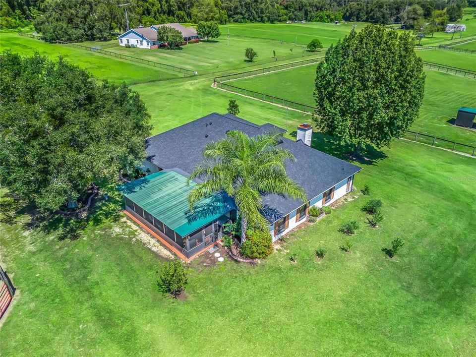 En Venta: $1,075,000 (3 camas, 2 baños, 1974 Pies cuadrados)