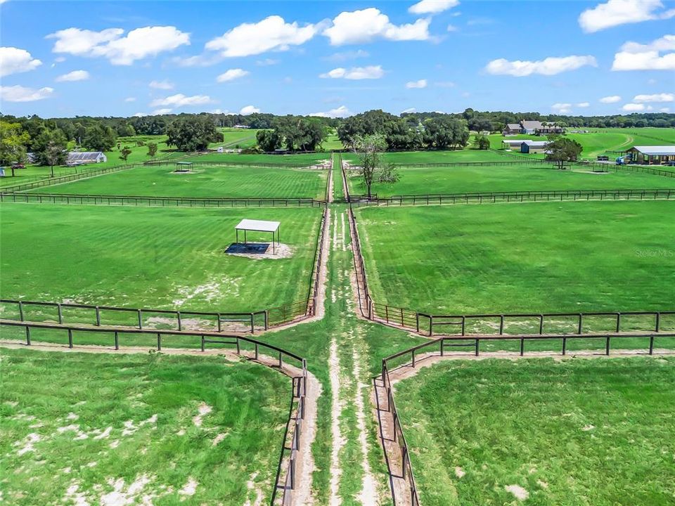 En Venta: $1,075,000 (3 camas, 2 baños, 1974 Pies cuadrados)