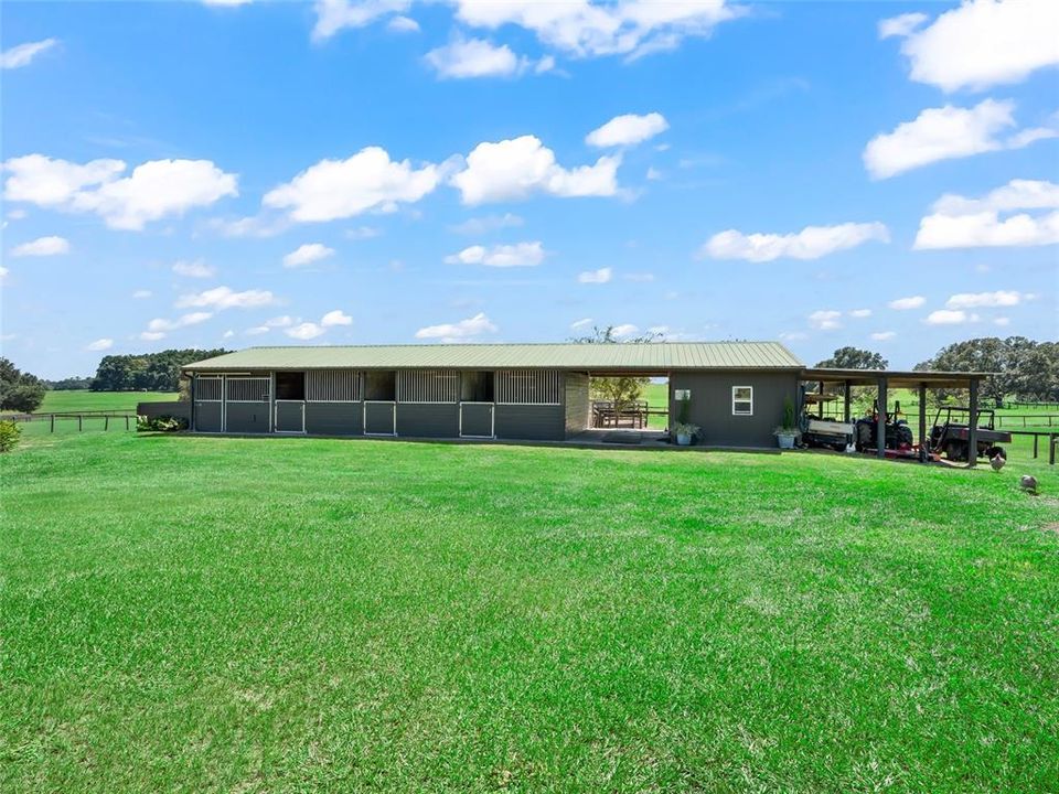 En Venta: $1,075,000 (3 camas, 2 baños, 1974 Pies cuadrados)