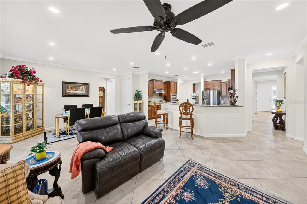 待售: $579,950 (3 贝兹, 3 浴室, 2604 平方英尺)