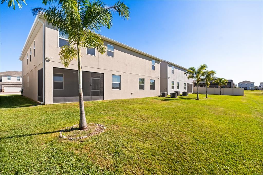 待售: $850,000 (7 贝兹, 5 浴室, 4646 平方英尺)