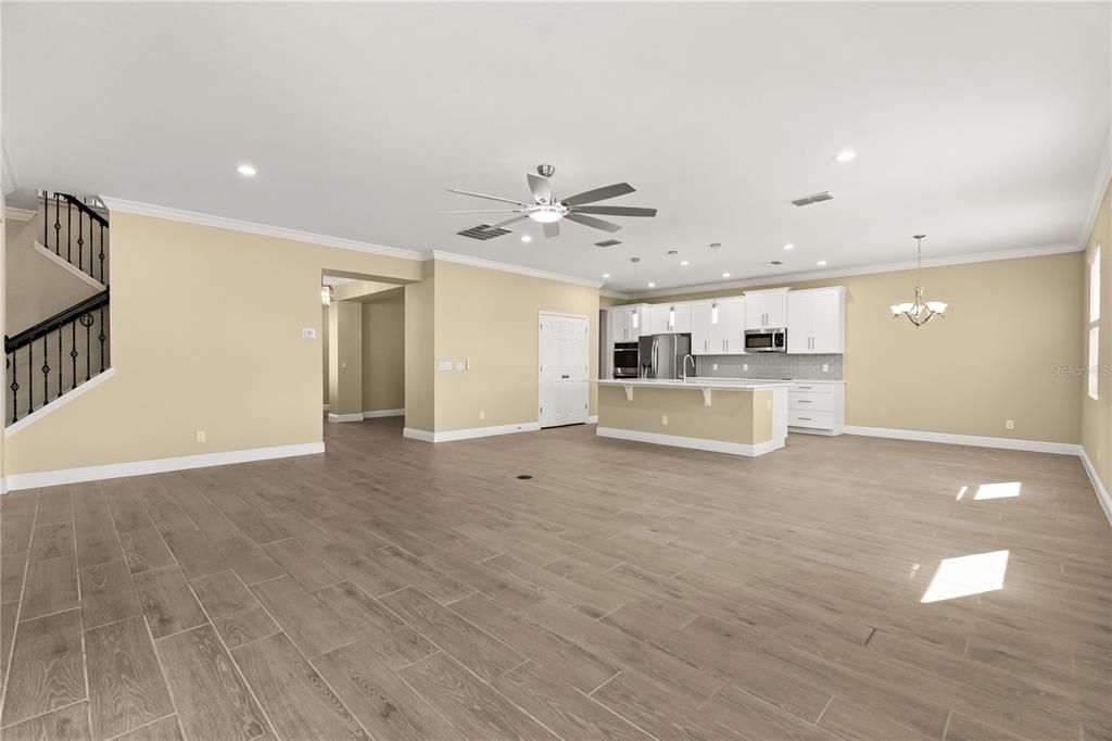 待售: $850,000 (7 贝兹, 5 浴室, 4646 平方英尺)