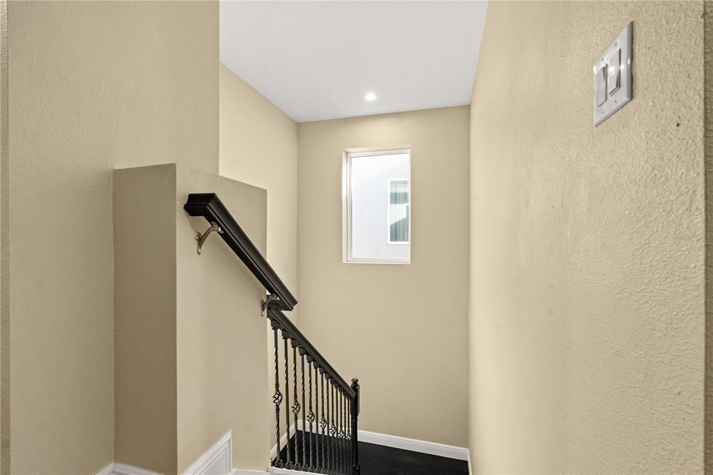 待售: $850,000 (7 贝兹, 5 浴室, 4646 平方英尺)