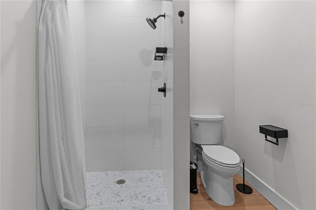 For Sale: $1,235,000 (4 beds, 3 baths, 2200 Square Feet)