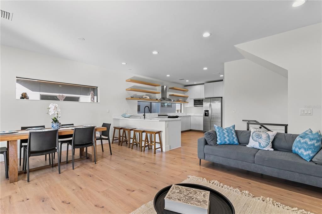 For Sale: $1,235,000 (4 beds, 3 baths, 2200 Square Feet)