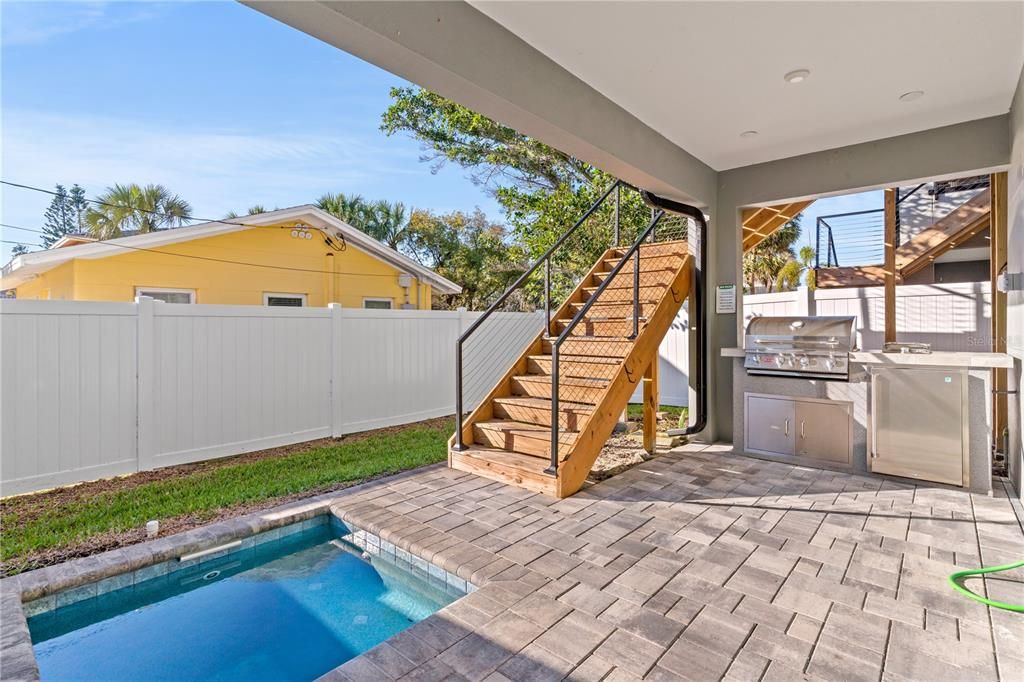 For Sale: $1,235,000 (4 beds, 3 baths, 2200 Square Feet)