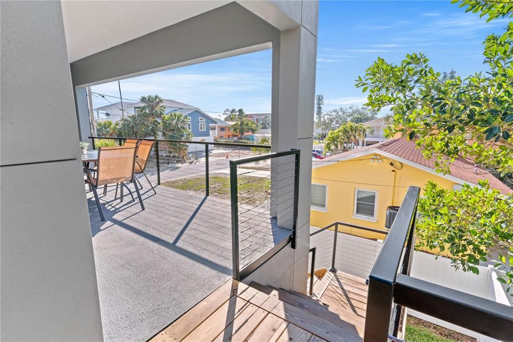 For Sale: $1,235,000 (4 beds, 3 baths, 2200 Square Feet)