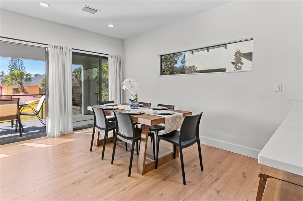 For Sale: $1,235,000 (4 beds, 3 baths, 2200 Square Feet)