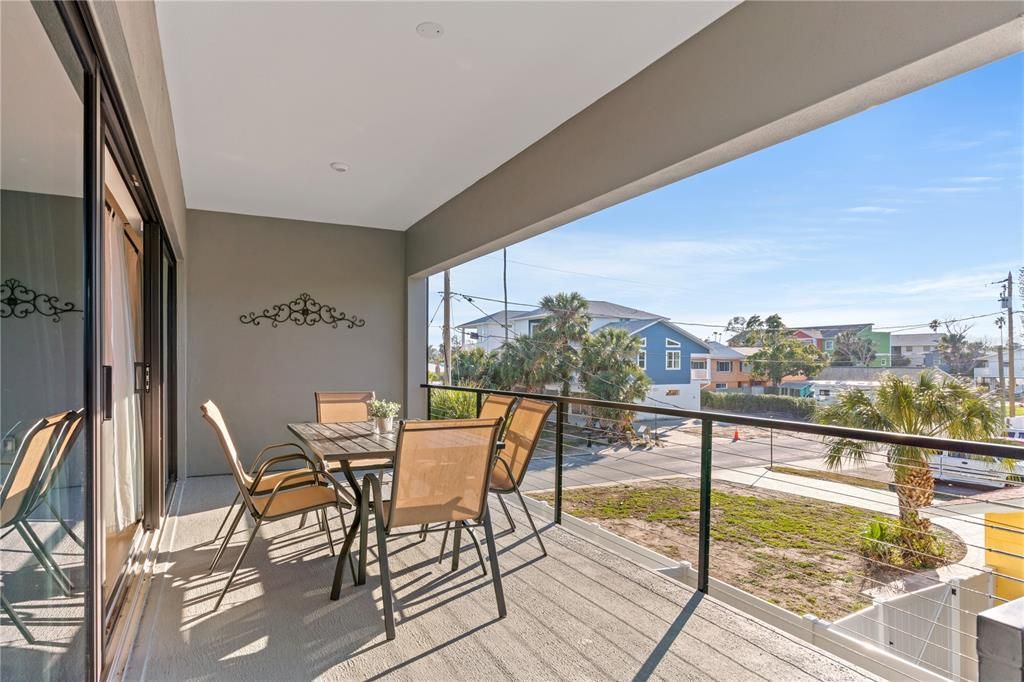 For Sale: $1,235,000 (4 beds, 3 baths, 2200 Square Feet)