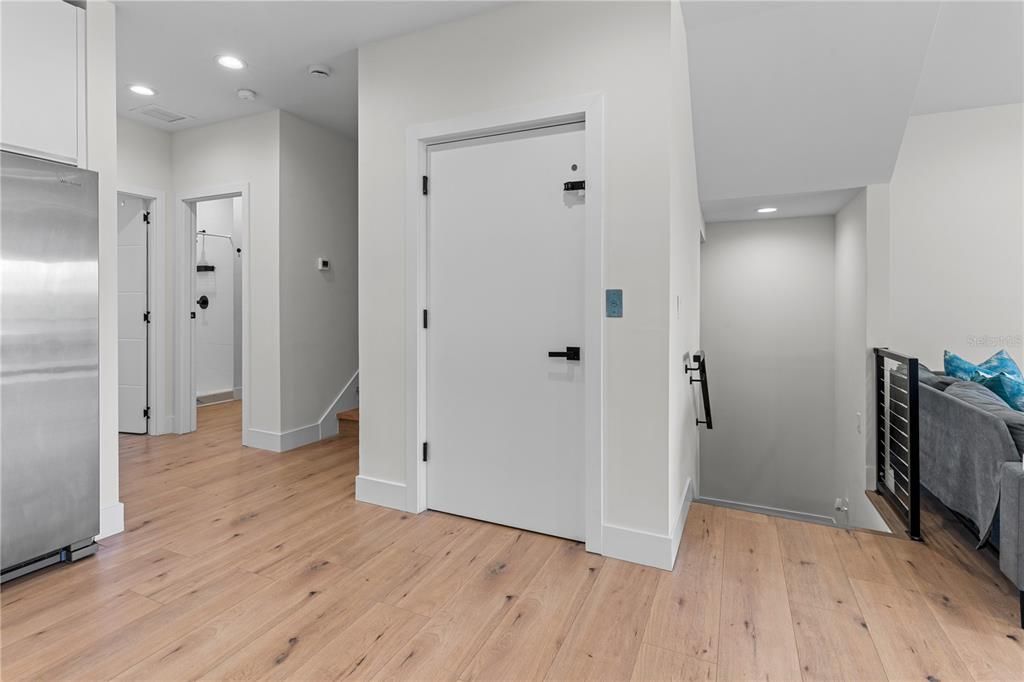 For Sale: $1,235,000 (4 beds, 3 baths, 2200 Square Feet)