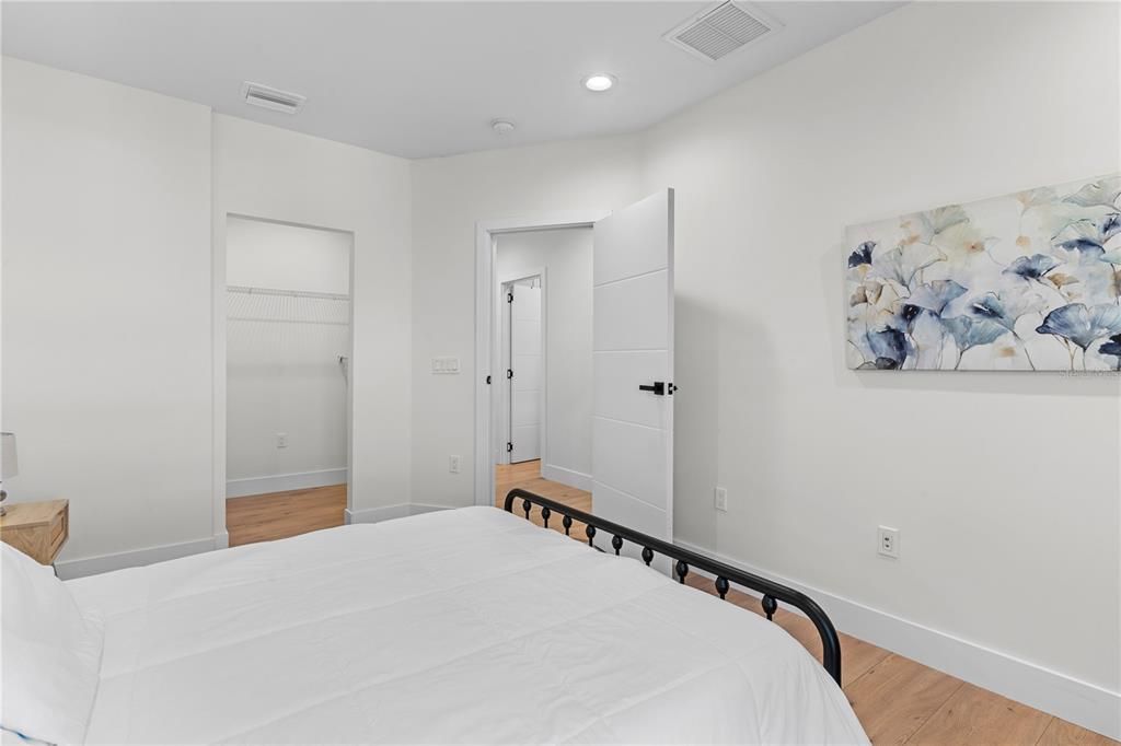 For Sale: $1,235,000 (4 beds, 3 baths, 2200 Square Feet)