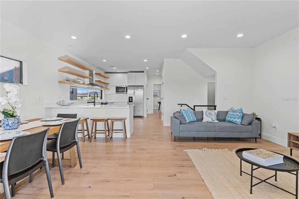 For Sale: $1,235,000 (4 beds, 3 baths, 2200 Square Feet)