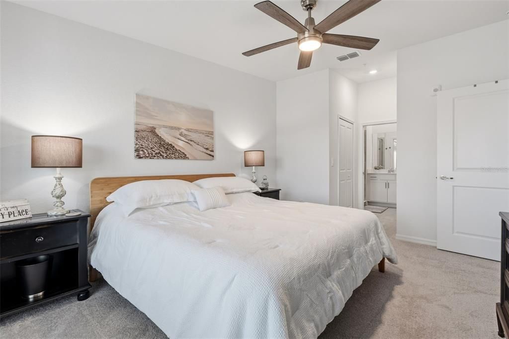 待售: $393,995 (2 贝兹, 2 浴室, 1366 平方英尺)