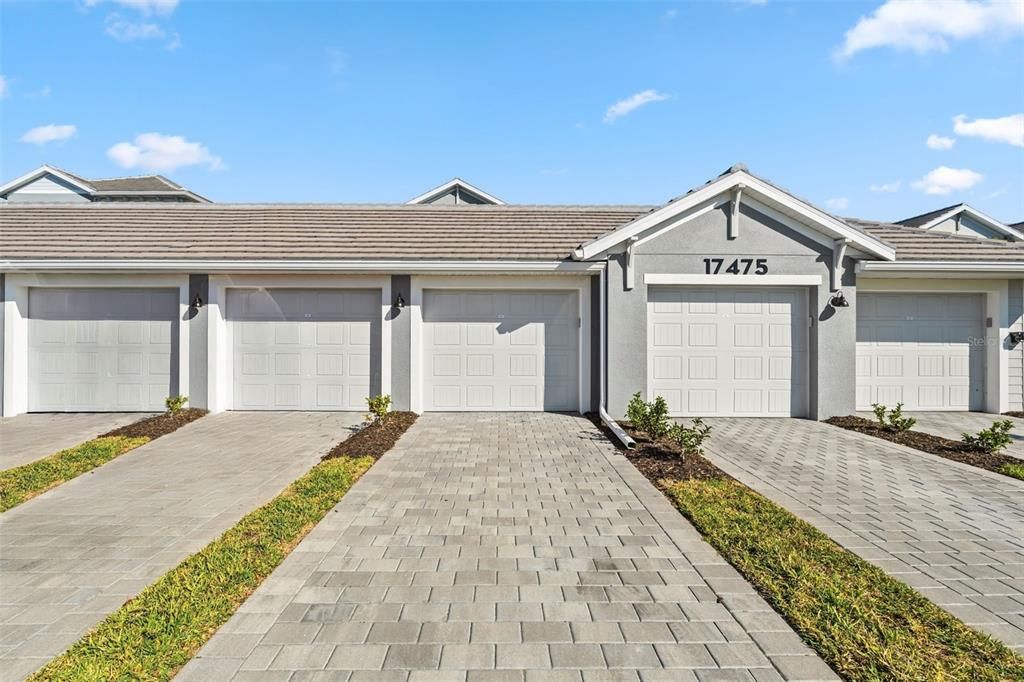 待售: $393,995 (2 贝兹, 2 浴室, 1366 平方英尺)