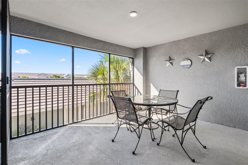 待售: $393,995 (2 贝兹, 2 浴室, 1366 平方英尺)