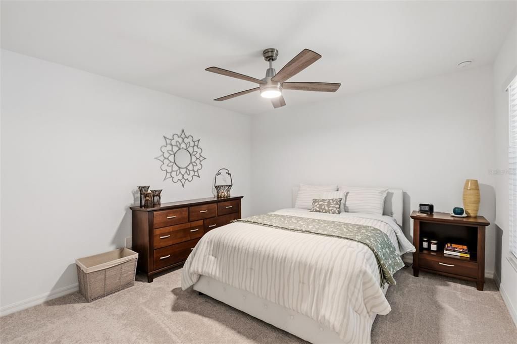 待售: $393,995 (2 贝兹, 2 浴室, 1366 平方英尺)