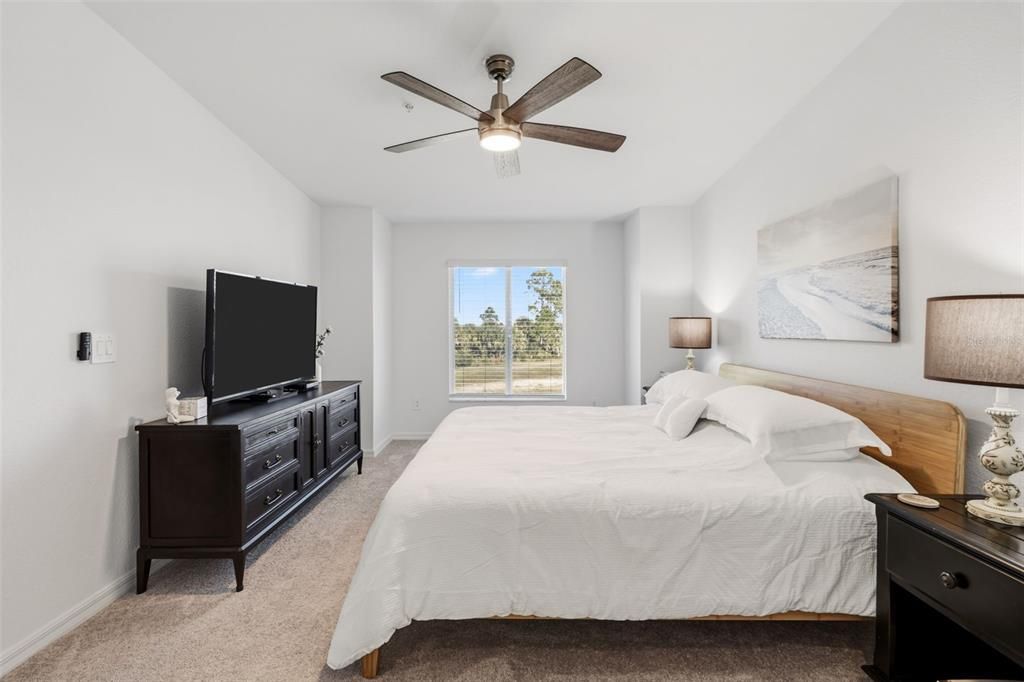 待售: $393,995 (2 贝兹, 2 浴室, 1366 平方英尺)