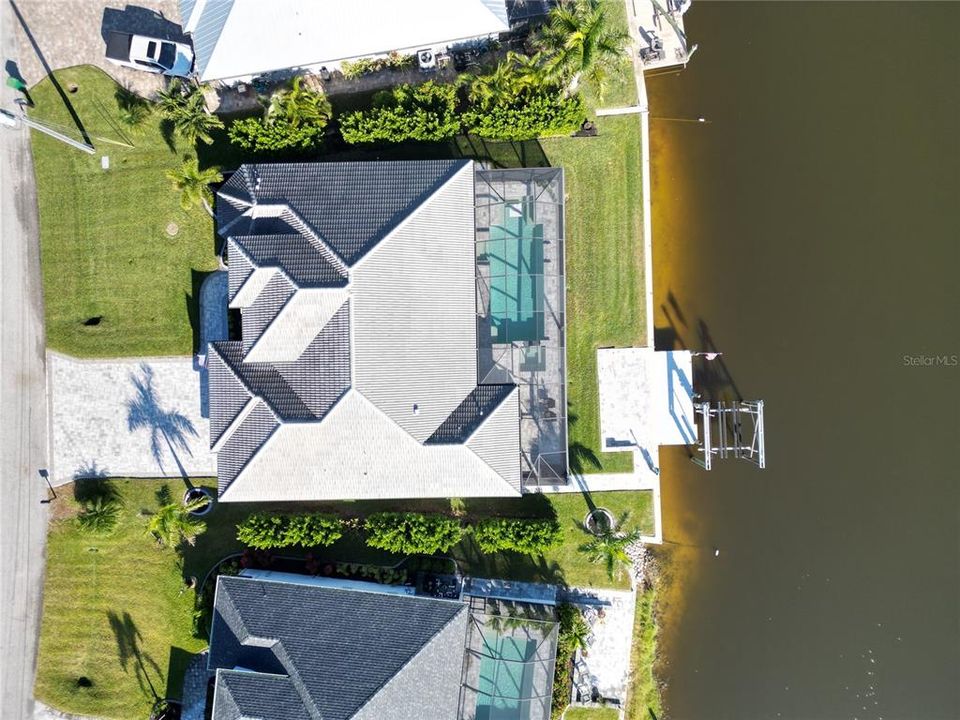 En Venta: $925,000 (3 camas, 2 baños, 2045 Pies cuadrados)