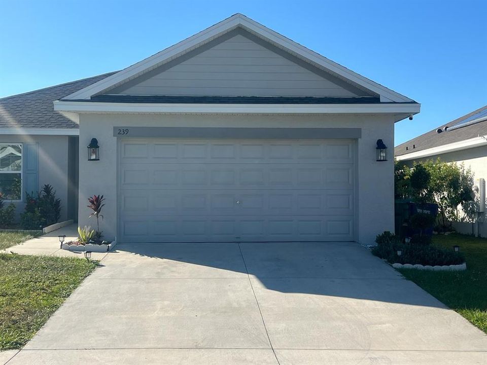 На продажу: $299,999 (3 спален, 2 ванн, 1526 Квадратных фут)