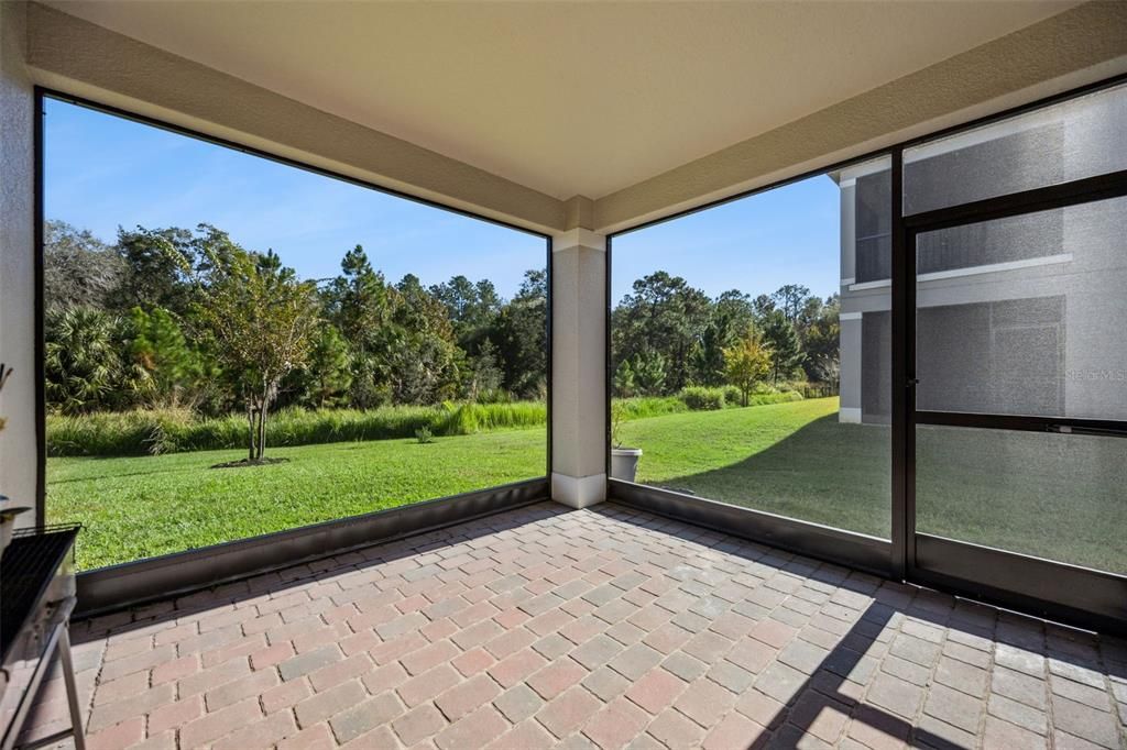 For Sale: $1,125,000 (5 beds, 4 baths, 3843 Square Feet)