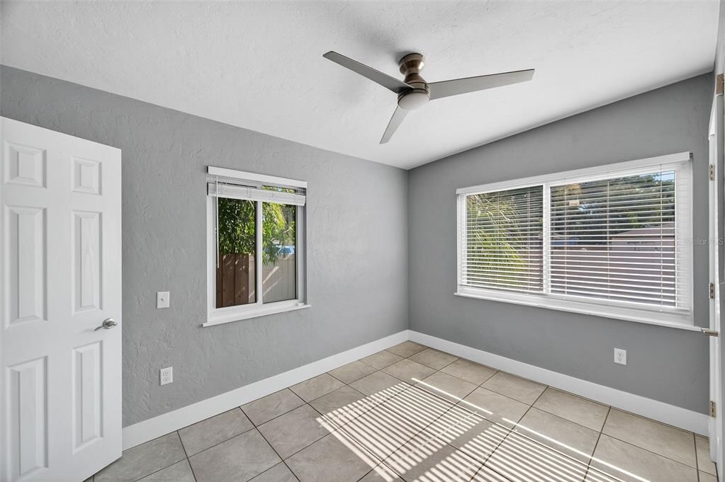 出租: $2,950 (3 贝兹, 2 浴室, 1288 平方英尺)