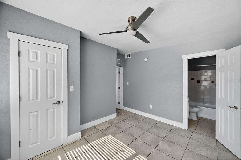 出租: $2,950 (3 贝兹, 2 浴室, 1288 平方英尺)