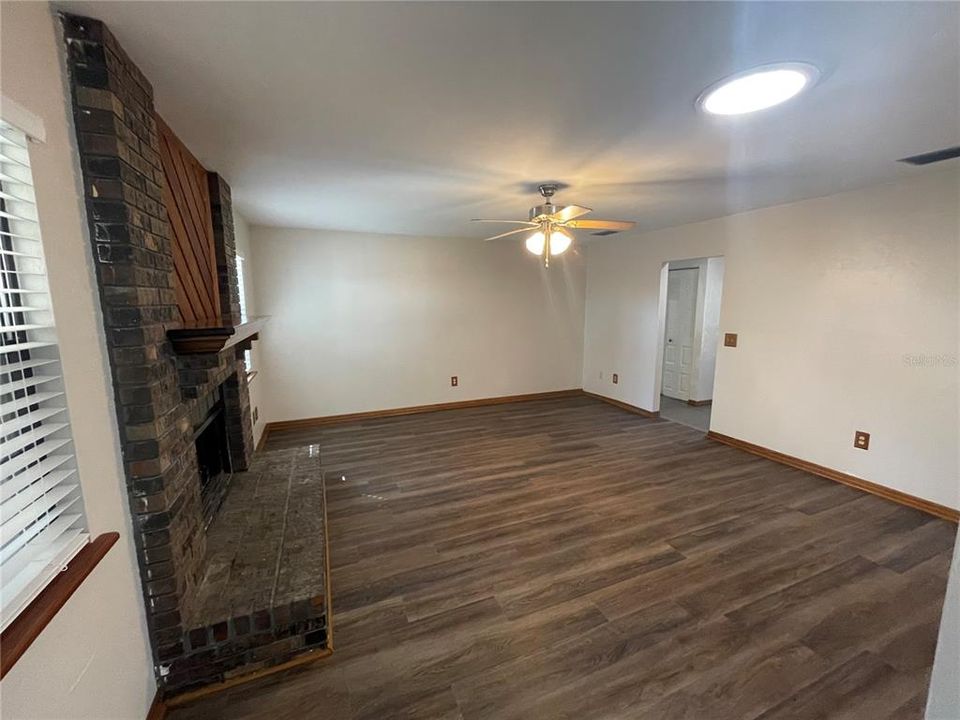 En Renta: $2,200 (3 camas, 2 baños, 1360 Pies cuadrados)