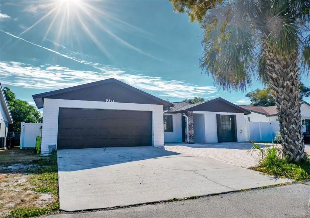 待售: $388,000 (3 贝兹, 2 浴室, 1248 平方英尺)