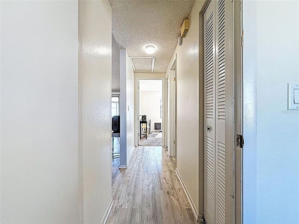 待售: $388,000 (3 贝兹, 2 浴室, 1248 平方英尺)