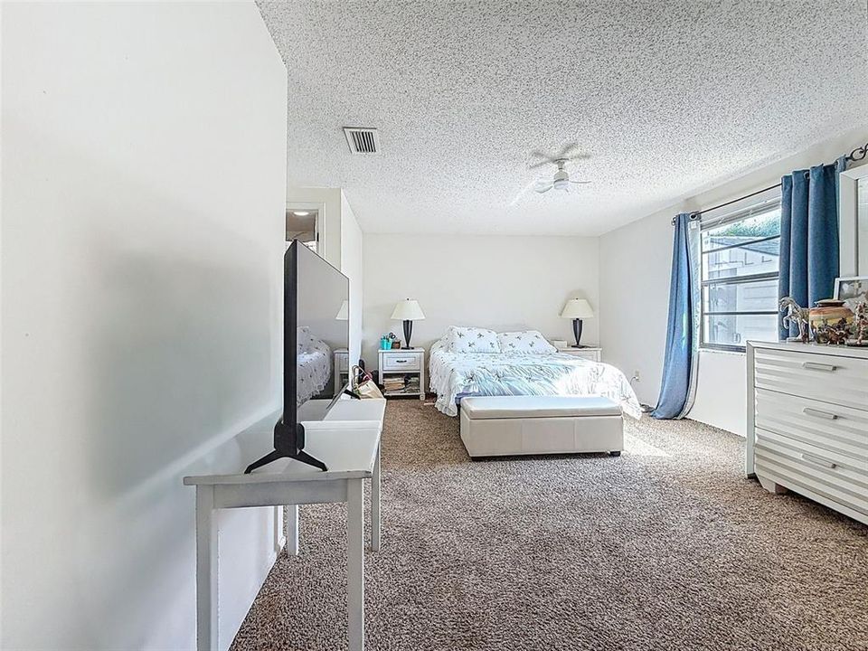 待售: $388,000 (3 贝兹, 2 浴室, 1248 平方英尺)