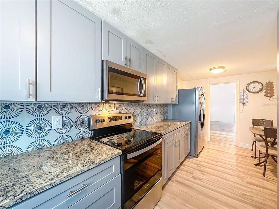 待售: $388,000 (3 贝兹, 2 浴室, 1248 平方英尺)