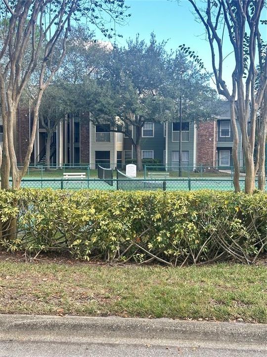 待售: $168,900 (2 贝兹, 2 浴室, 874 平方英尺)