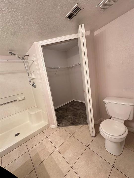 待售: $168,900 (2 贝兹, 2 浴室, 874 平方英尺)