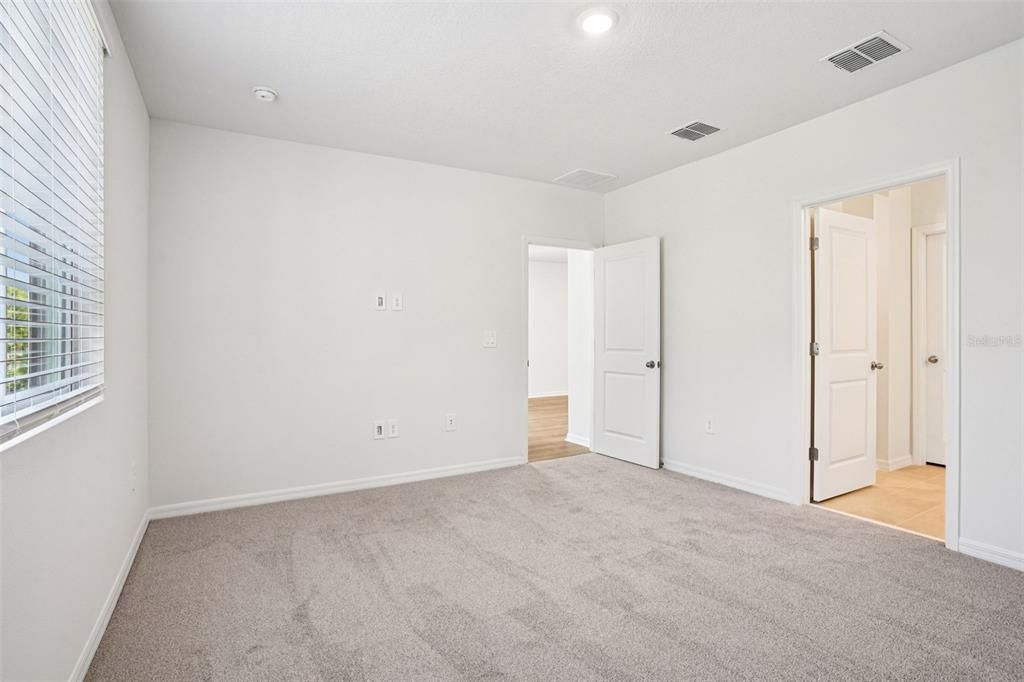 待售: $310,990 (3 贝兹, 2 浴室, 1454 平方英尺)