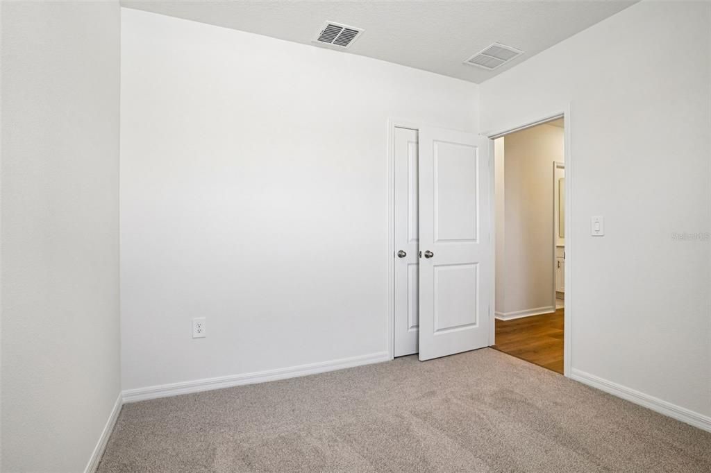 待售: $310,990 (3 贝兹, 2 浴室, 1454 平方英尺)