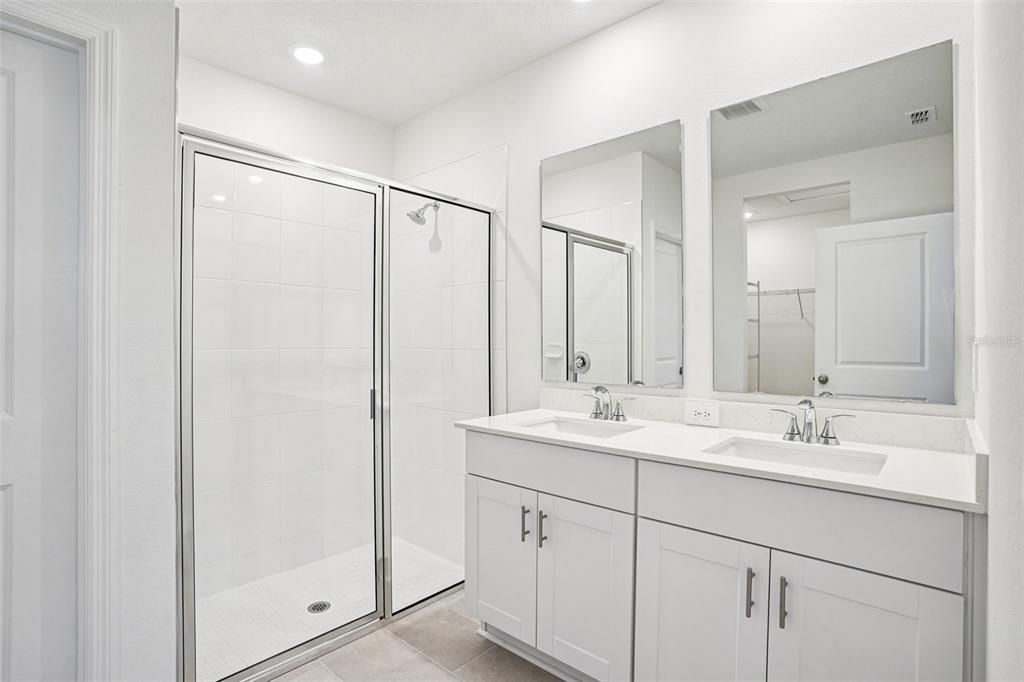 待售: $310,990 (3 贝兹, 2 浴室, 1454 平方英尺)