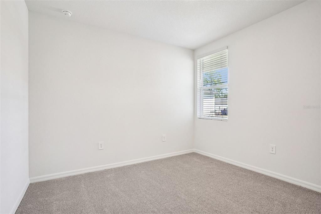 待售: $310,990 (3 贝兹, 2 浴室, 1454 平方英尺)