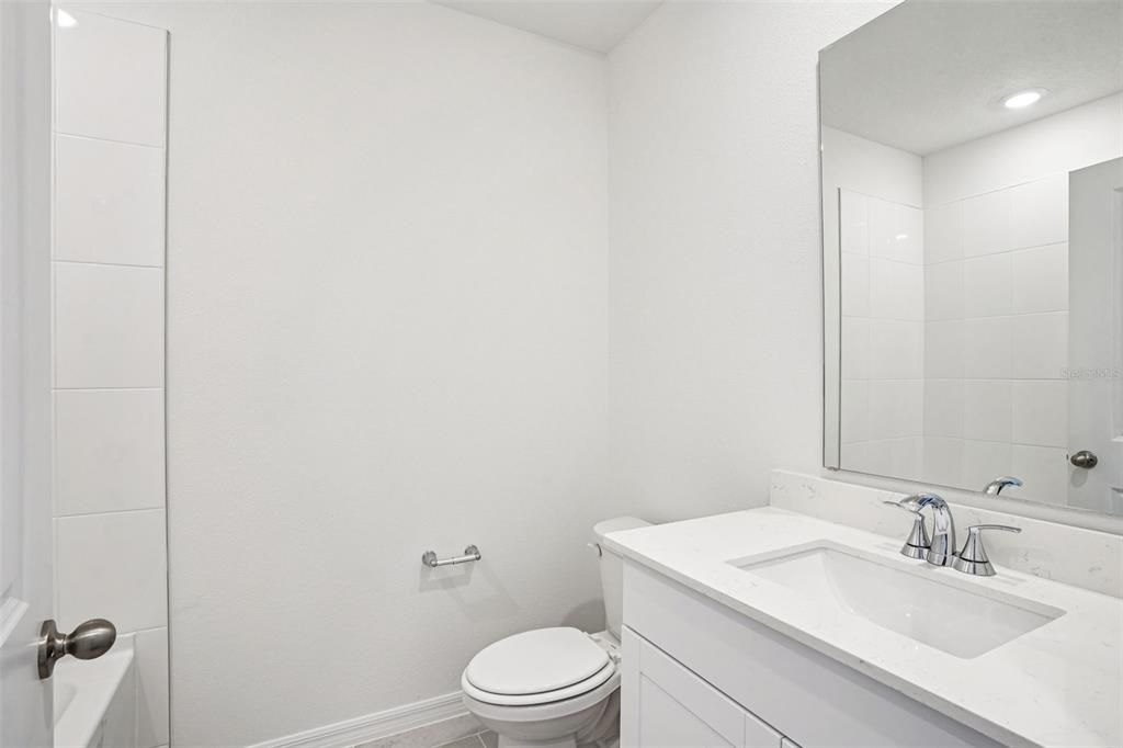 待售: $310,990 (3 贝兹, 2 浴室, 1454 平方英尺)