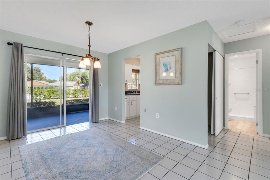 Под контрактом: $125,000 (1 спален, 1 ванн, 660 Квадратных фут)