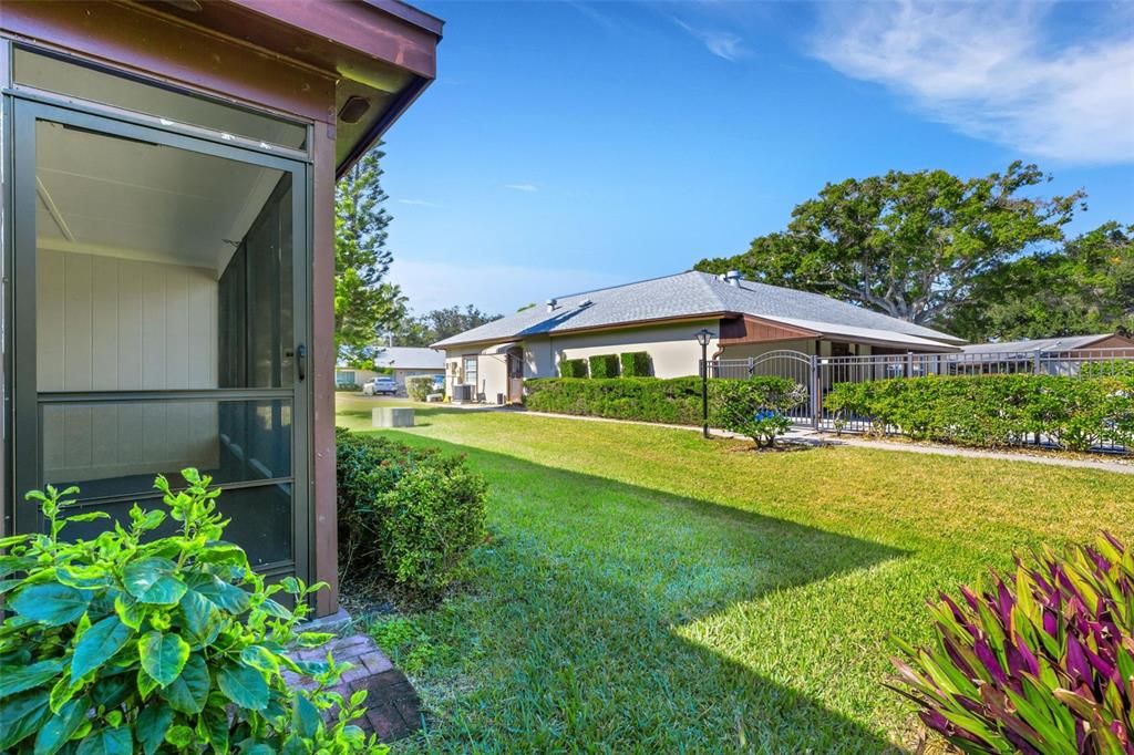 Под контрактом: $125,000 (1 спален, 1 ванн, 660 Квадратных фут)